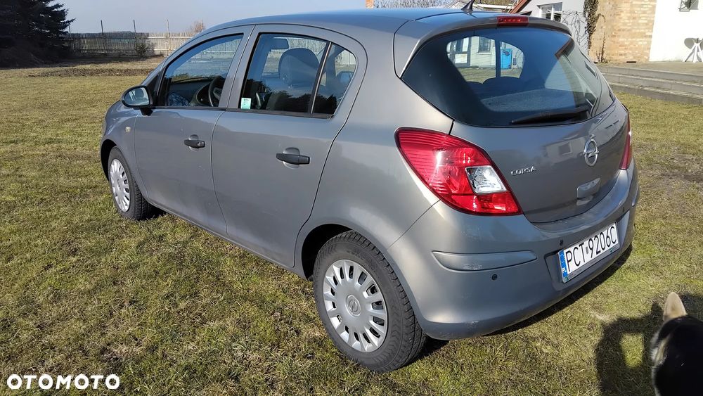 Opel Corsa - 4