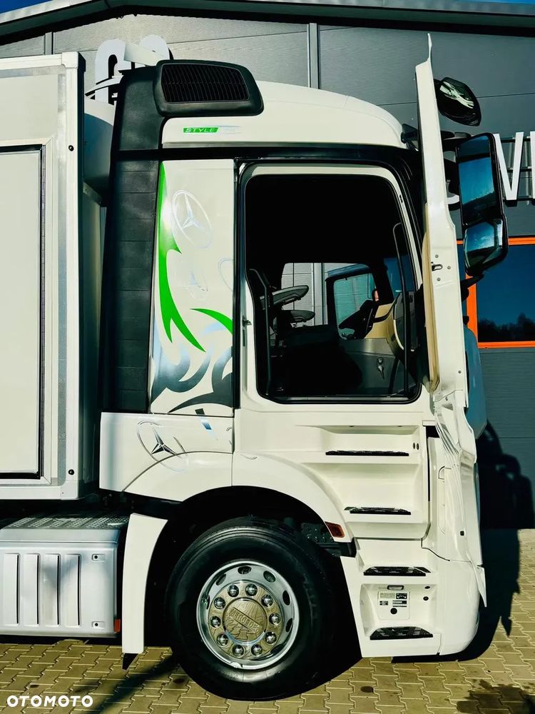 Mercedes-Benz Actros 2542 // E6 // chłodnia multitemperatura 22,5 Epal // winda // bitemperatua // świeżo z Niemiec // Idealny !!! - 24