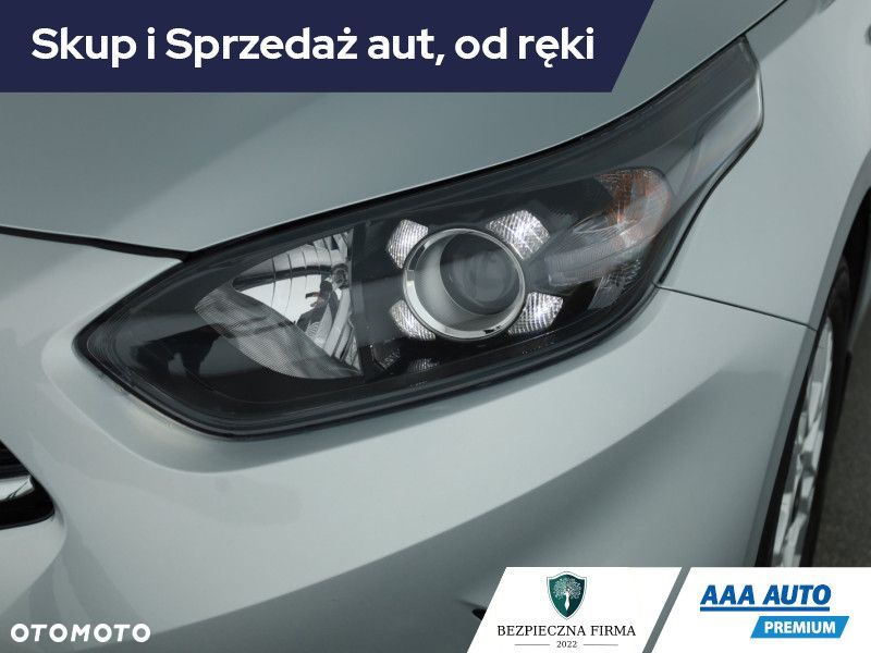 Kia Ceed - 16