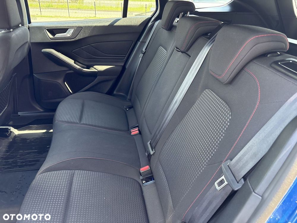 Ford Focus - 16