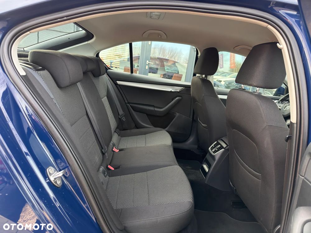 Skoda Octavia 1.6 TDI Drive - 26