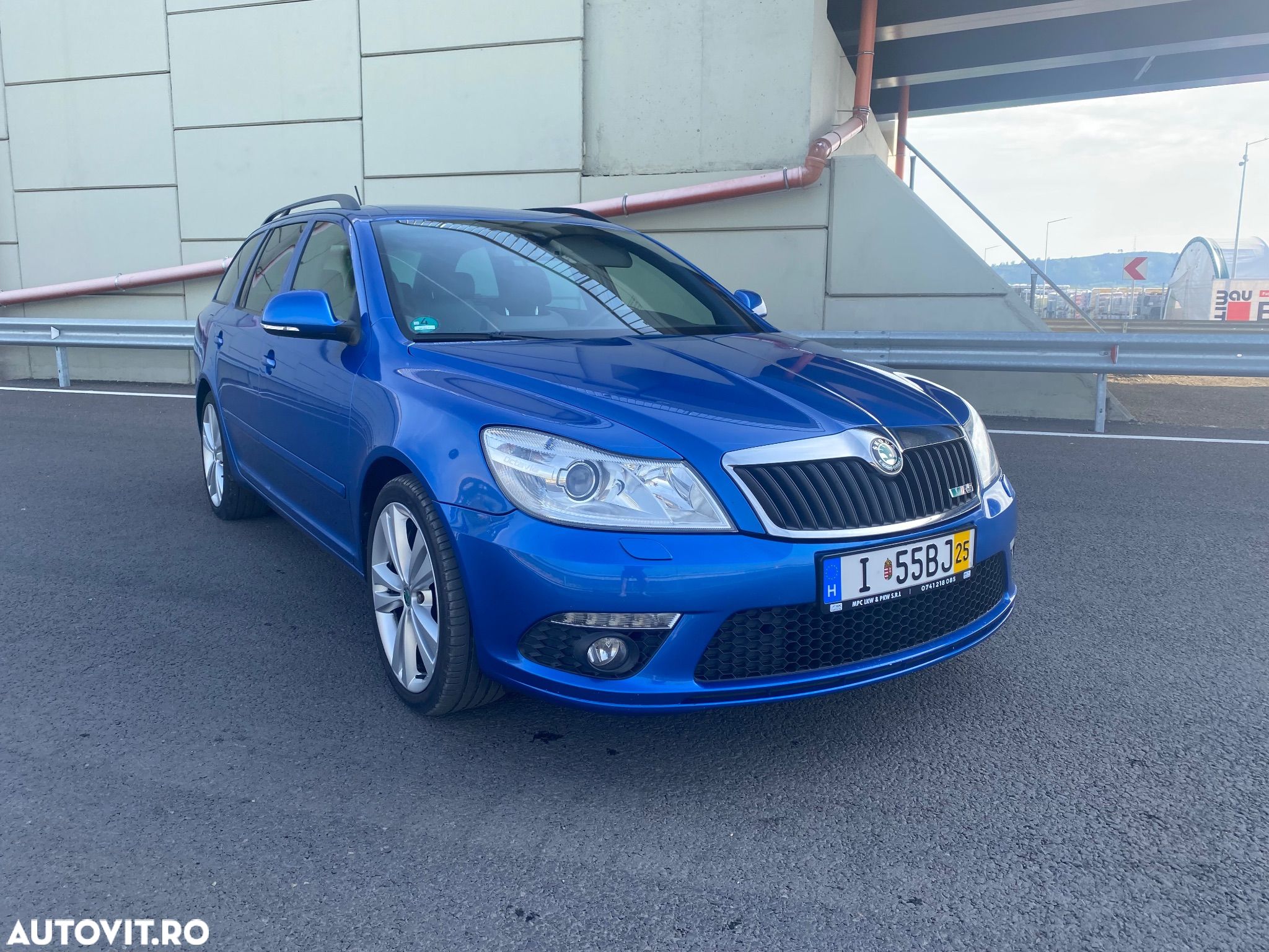 Skoda Octavia 2.0 TDI DPF DSG RS - 1