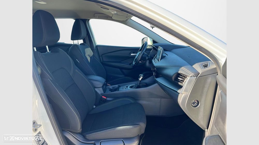 Nissan Qashqai 1.3 DIG-T Acenta — fotografia 12