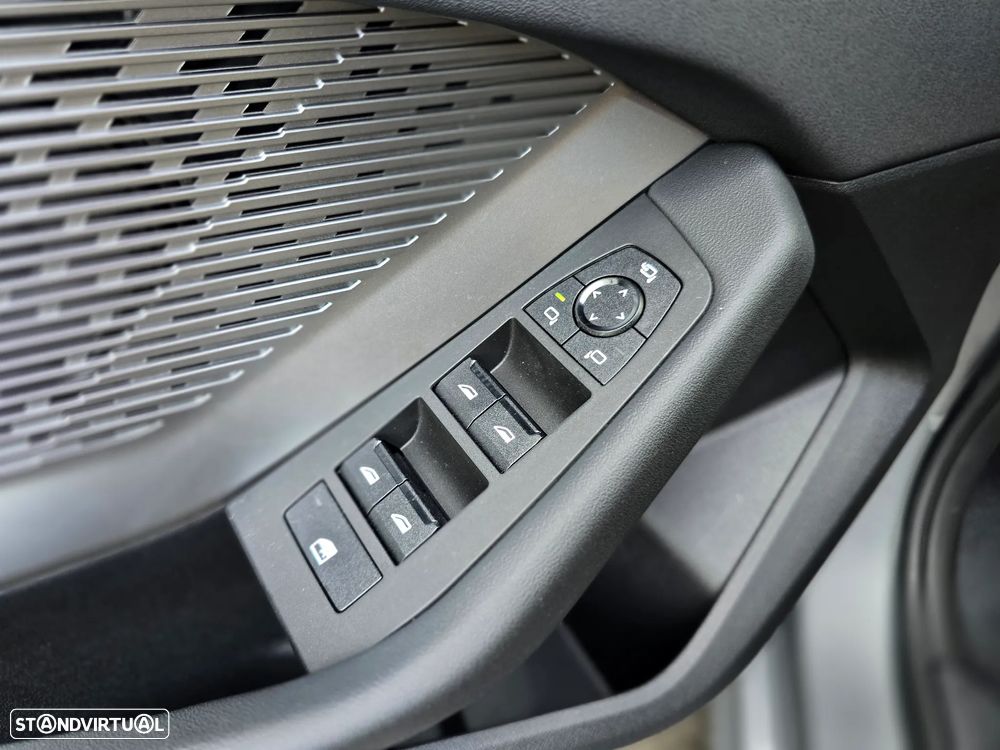 BMW 116 Pack Desportivo M - 31