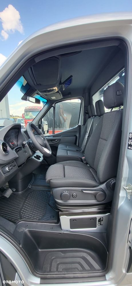 Mercedes-Benz Sprinter 319CDI Automat - 24