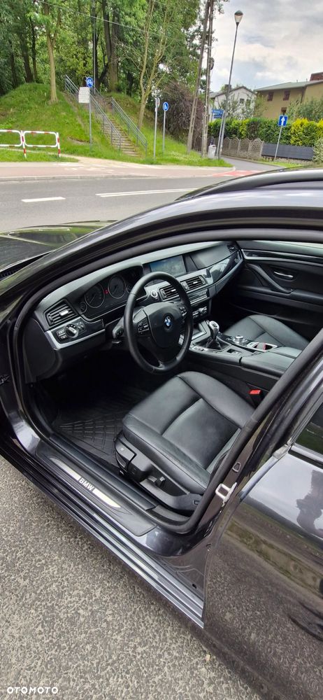 BMW Seria 5 - 8