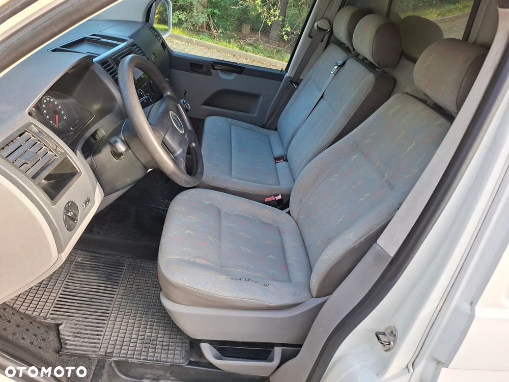 Volkswagen Transporter - 18