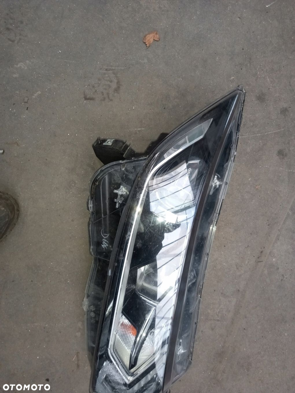 Lampa przód przednia prawa Qasqhai J11 Lift EUROPA - 2