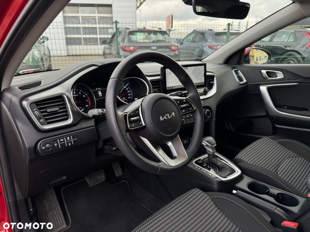 Kia Ceed 1.5 T-GDI M DCT - 10