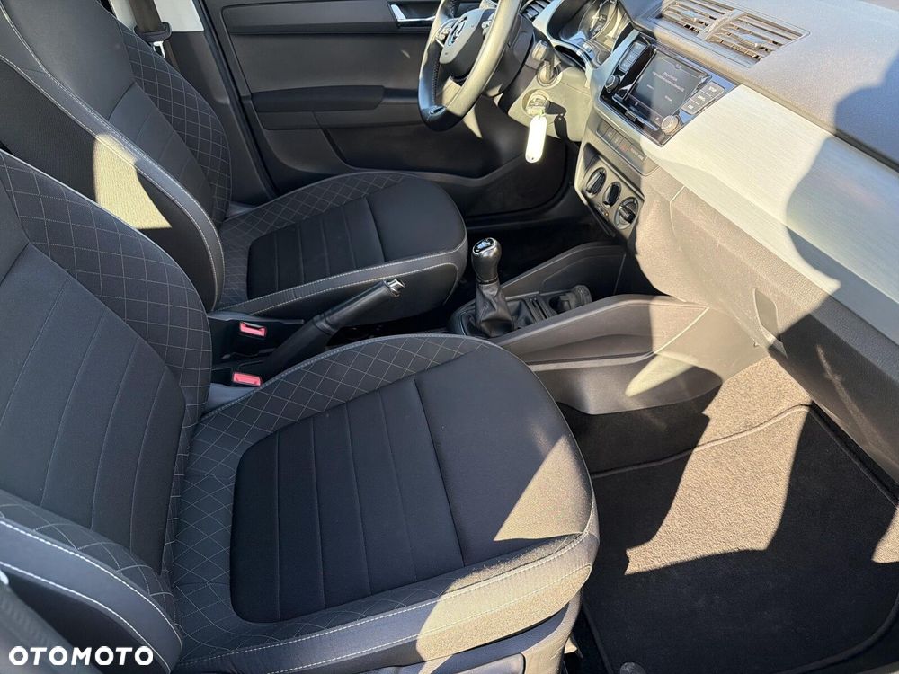 Skoda Fabia 1.0 TSI Ambition - 37