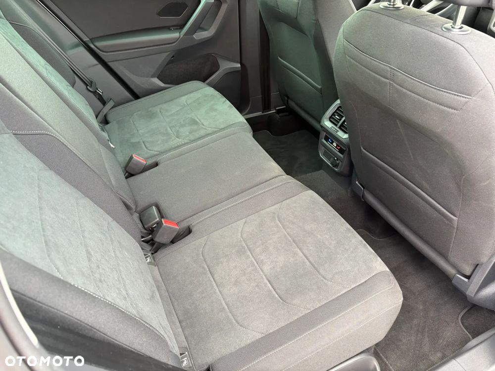 Volkswagen Tiguan 1.5 TSI EVO Elegance DSG - 27