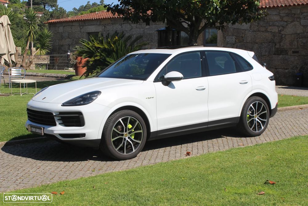 Porsche Cayenne S E-Hybrid - 11