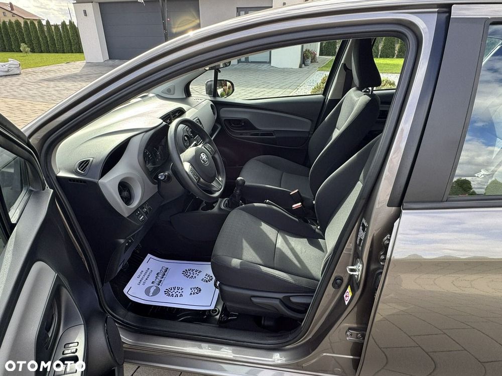 Toyota Yaris 1.0 Active - 19