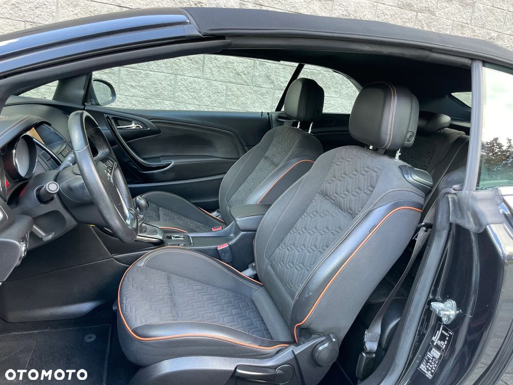 Opel Cascada 1.4 T Cosmo S&S - 12
