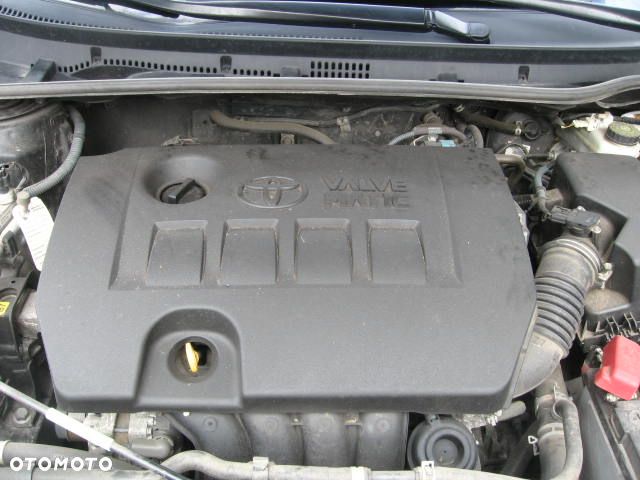 Toyota Corolla 1.6 Premium EU6 - 30