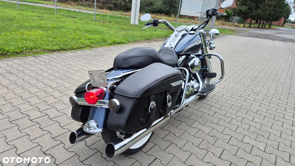Harley-Davidson Touring Road King - 3