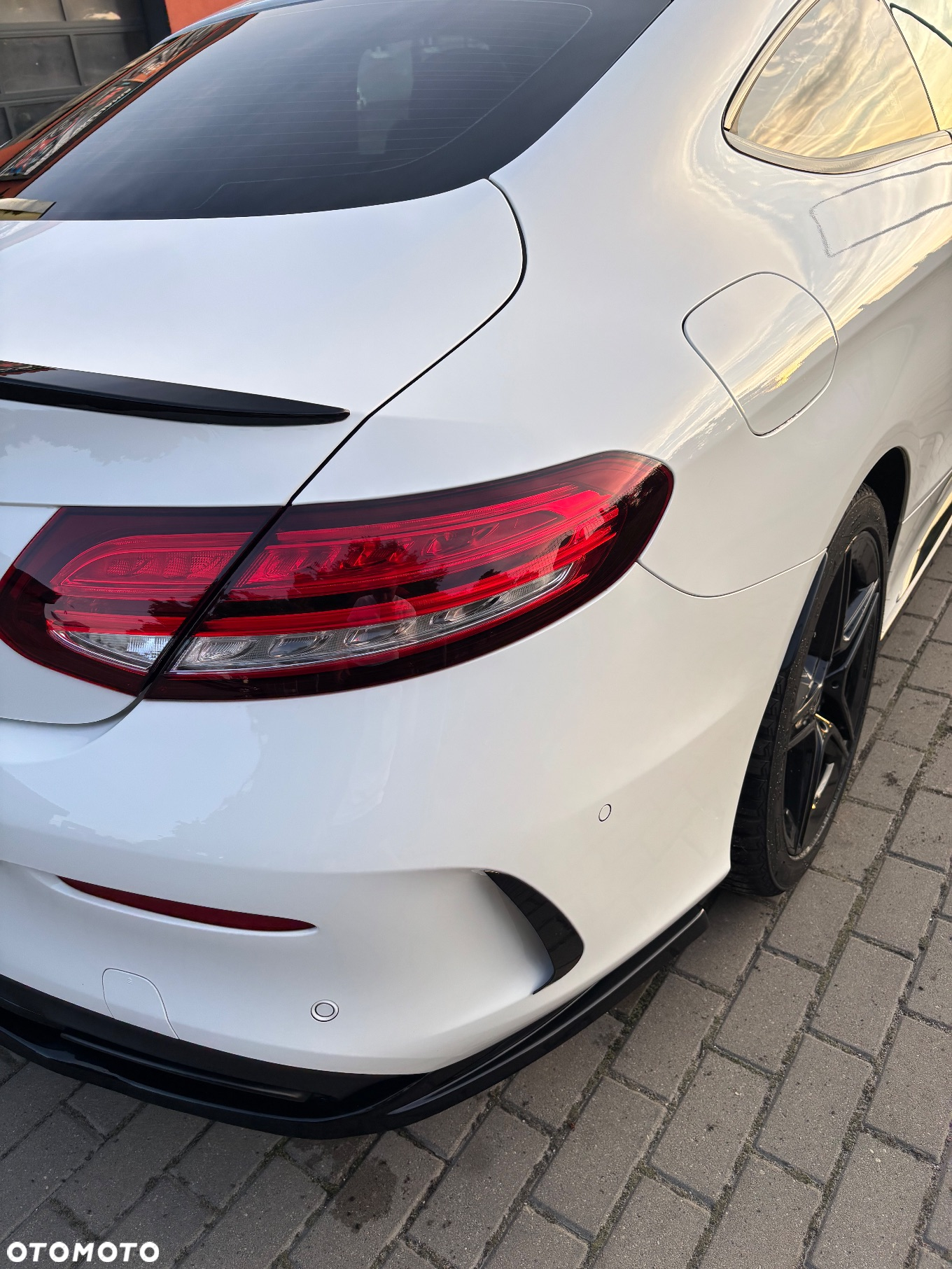 Mercedes-Benz Klasa C 180 9G-TRONIC - 33