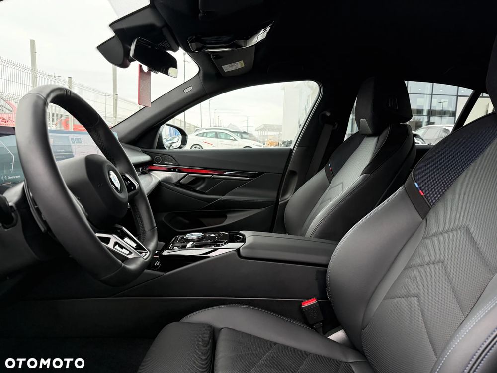 BMW Seria 5 - 27