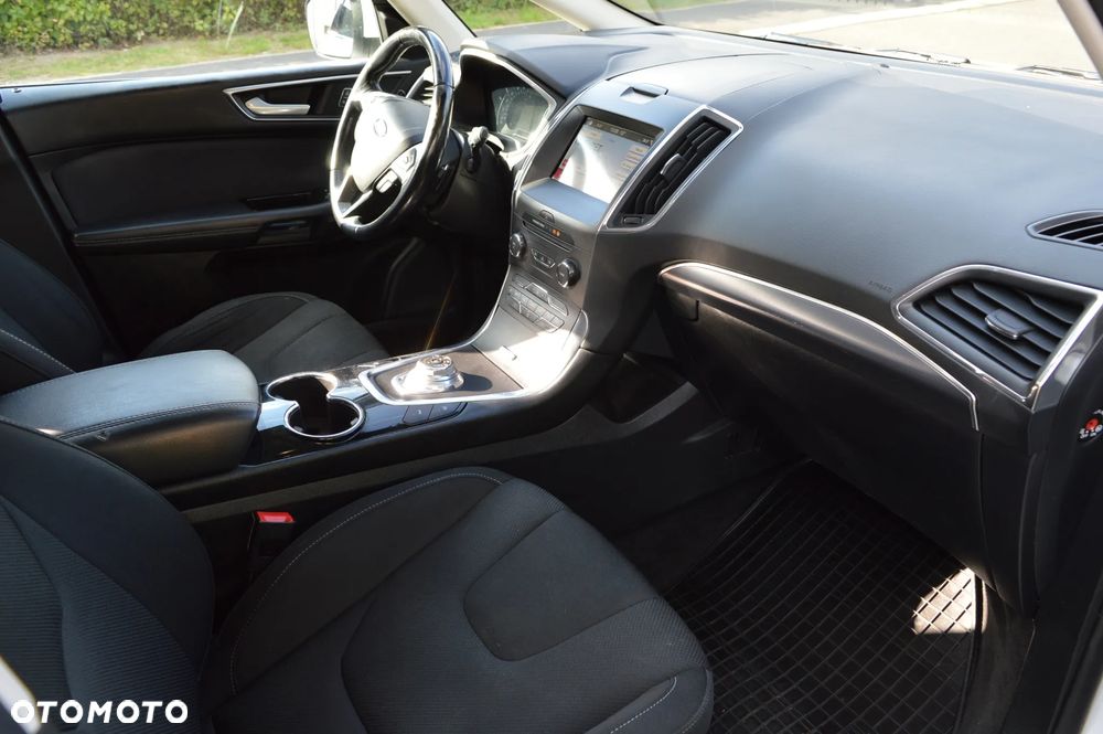 Ford S-Max - 15