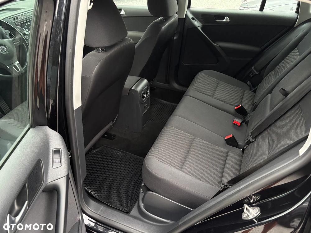 Volkswagen Tiguan 2.0 TDI DPF Sport & Style - 24