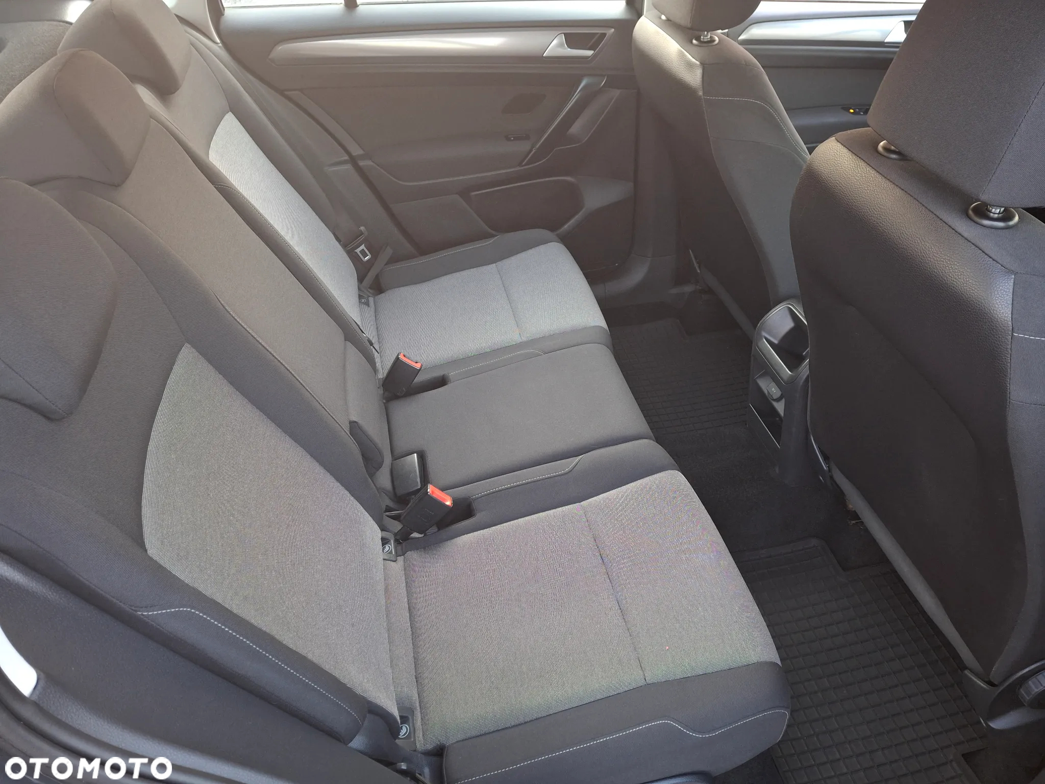 Volkswagen Golf Sportsvan VII SV 1.2 TSI BMT Trendline - 12
