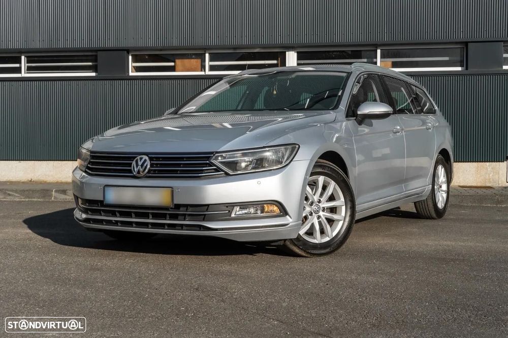 VW Passat Variant 1.6 TDI Confortline DSG - 2