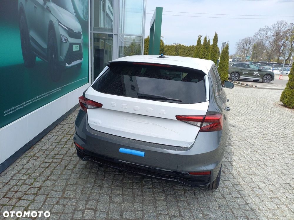 Skoda Fabia 1.0 TSI Monte Carlo DSG - 6