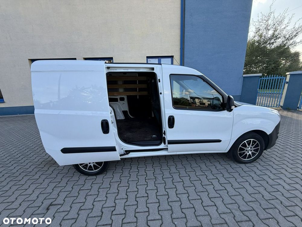 Opel Combo - 18