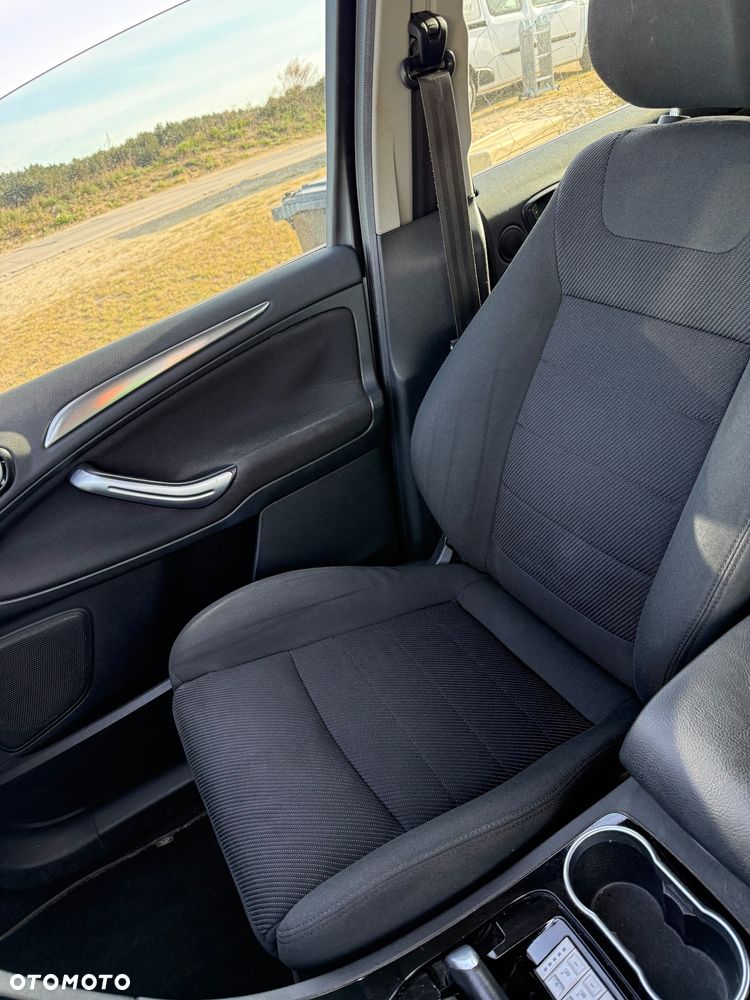 Ford S-Max 2.0 TDCi Titanium - 18