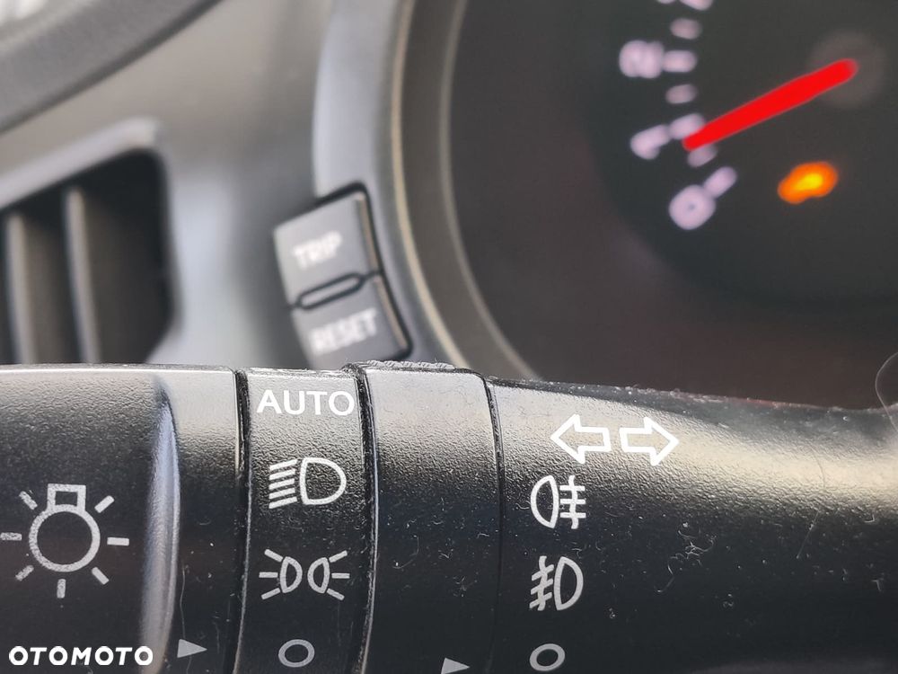 Kia Sportage 1.7 CRDI 2WD Vision - 11