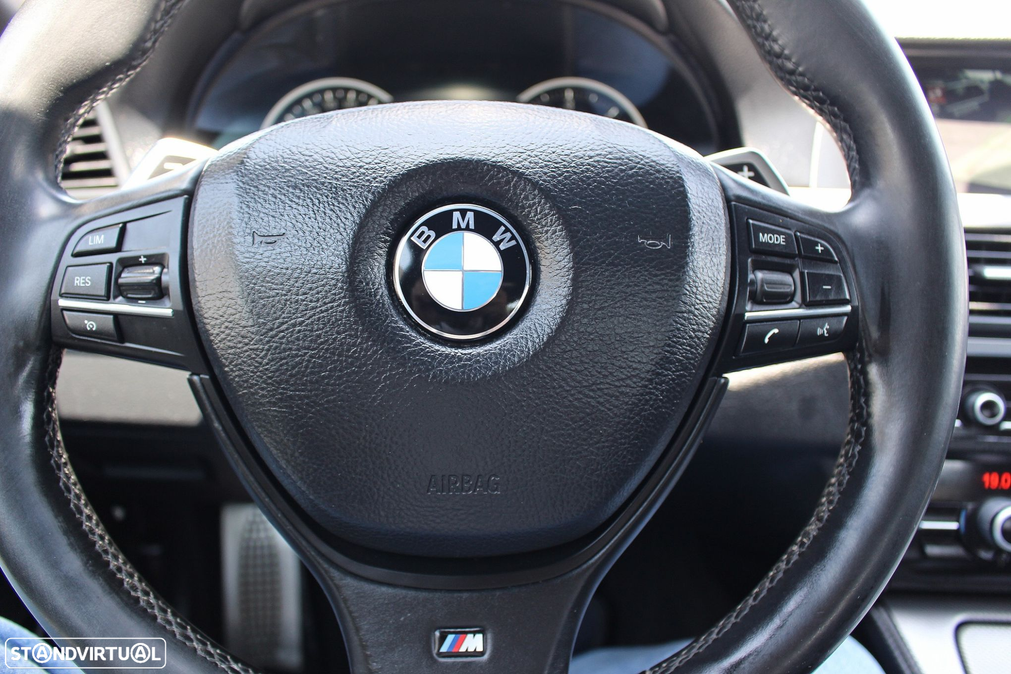 BMW 525 d Pack M Auto - 25