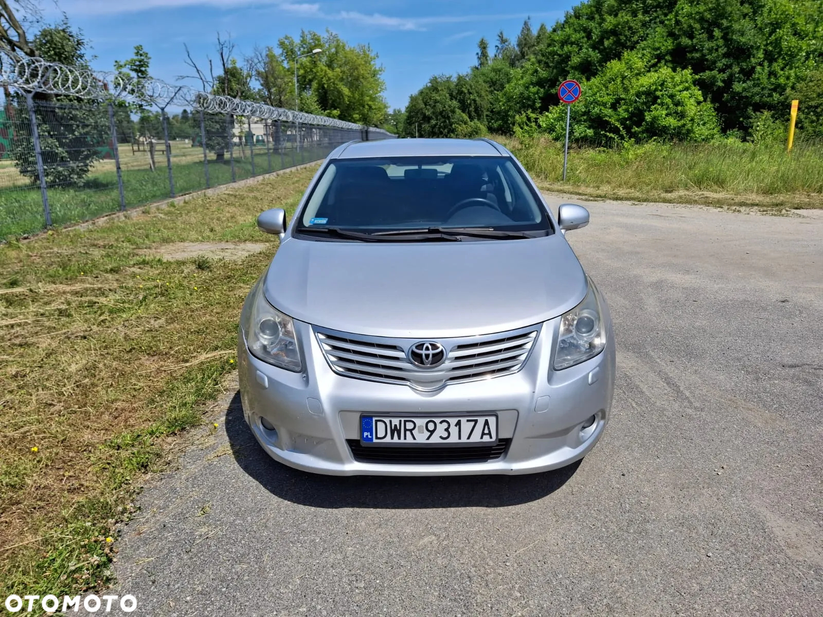 Toyota Avensis 2.0 D-4D Luna - 8