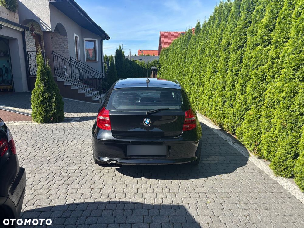 BMW Seria 1 116i - 8