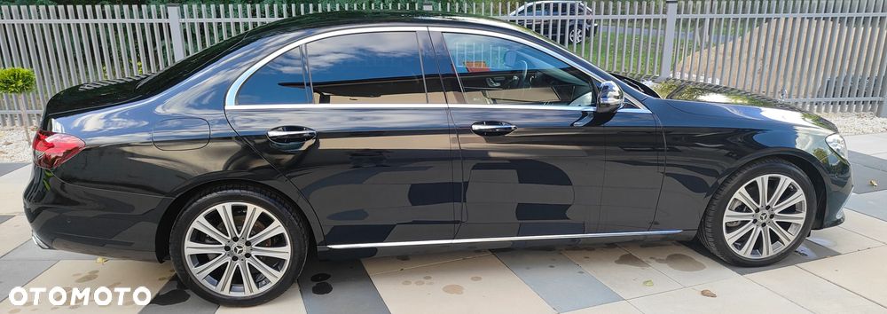 Mercedes-Benz Klasa E 220 d 4-Matic Avantgarde - 16