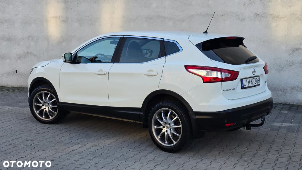 Nissan Qashqai 1.5 dCi TEKNA - 16