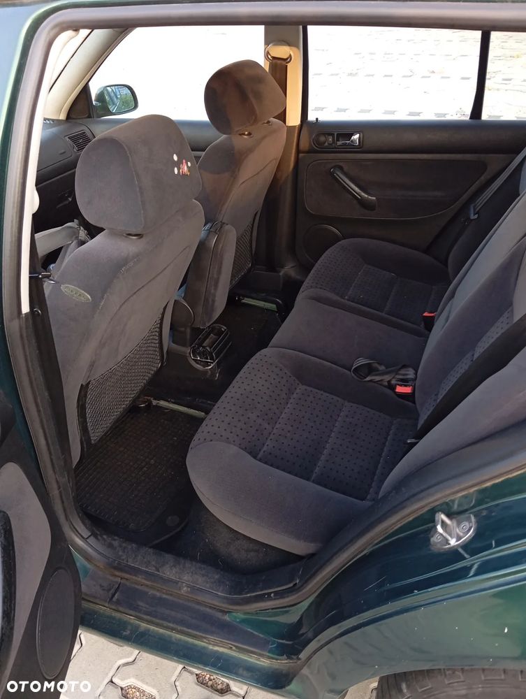 Volkswagen Golf IV 1.4 Basis - 7