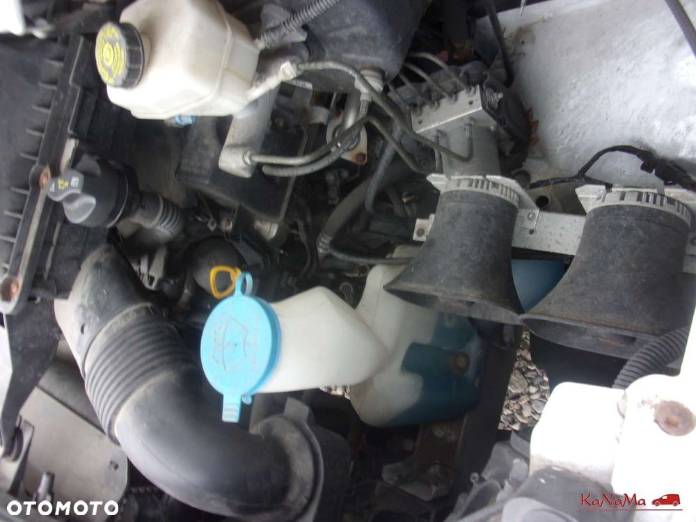 Mercedes-Benz Sprinter - 28