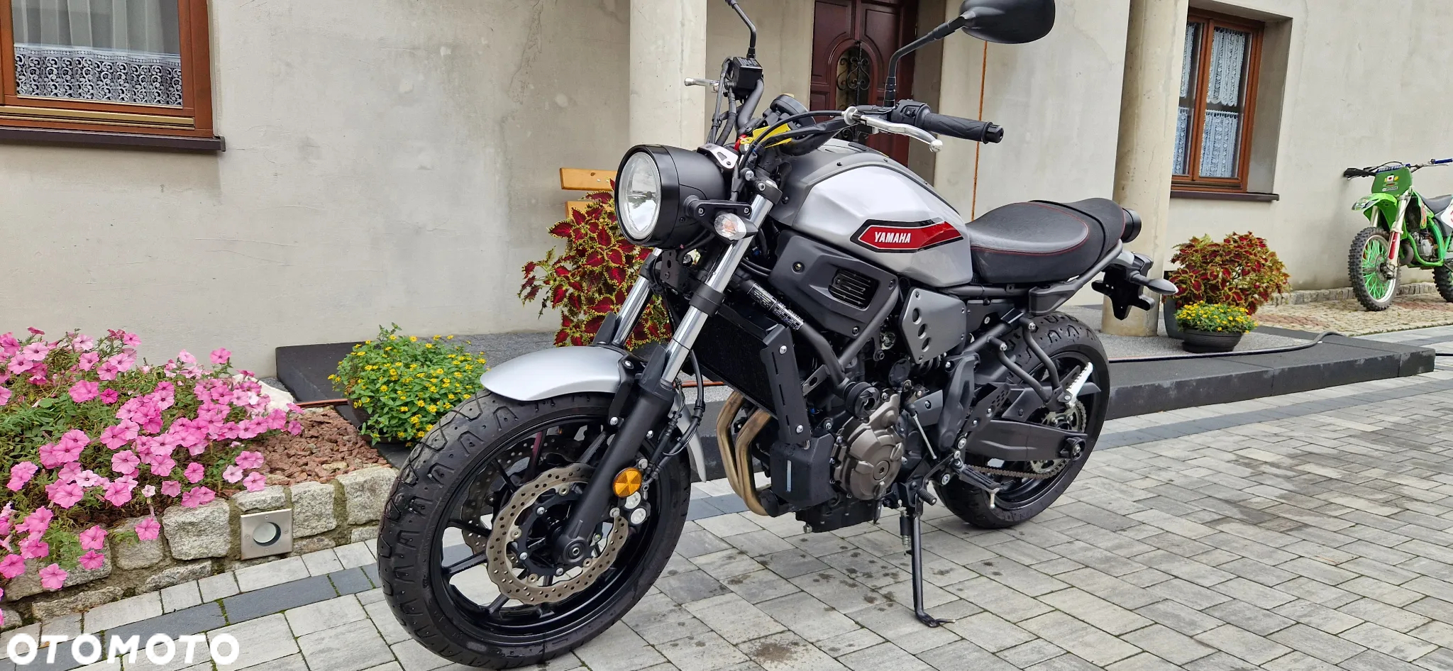 Yamaha XSR - 18