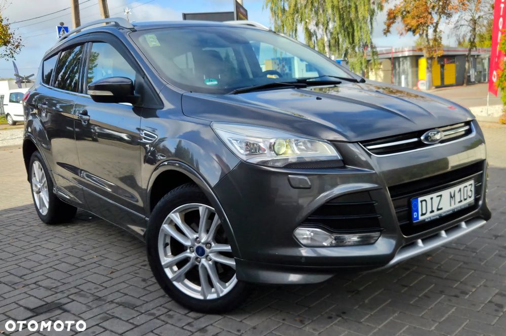 Ford Kuga 1.5 EcoBoost 2x4 Titanium - 23