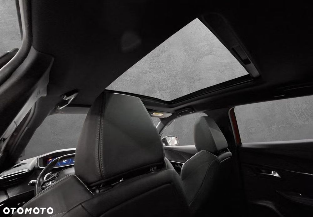 Peugeot 2008 PureTech 155 EAT8 GT Pack - 18