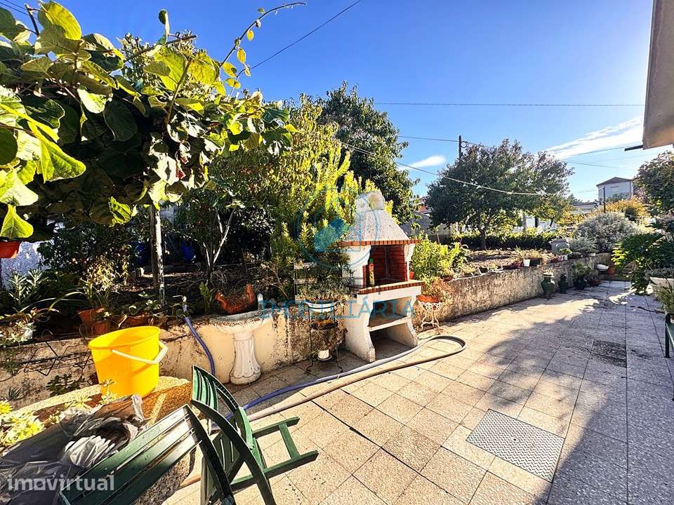 Moradia T3 com jardim e terreno | Lousado - Grande imagem: 5/37