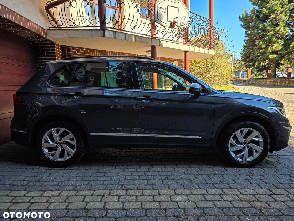 Volkswagen Tiguan 2.0 TDI SCR 4Mot Life DSG - 11