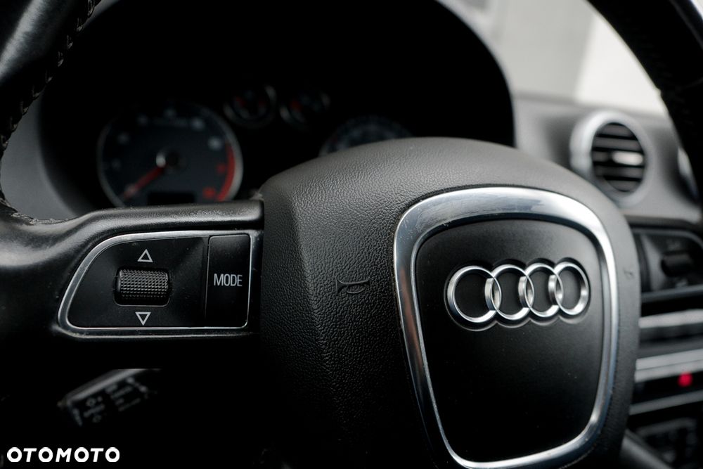 Audi A3 Sportback 1.6 Attraction - 15