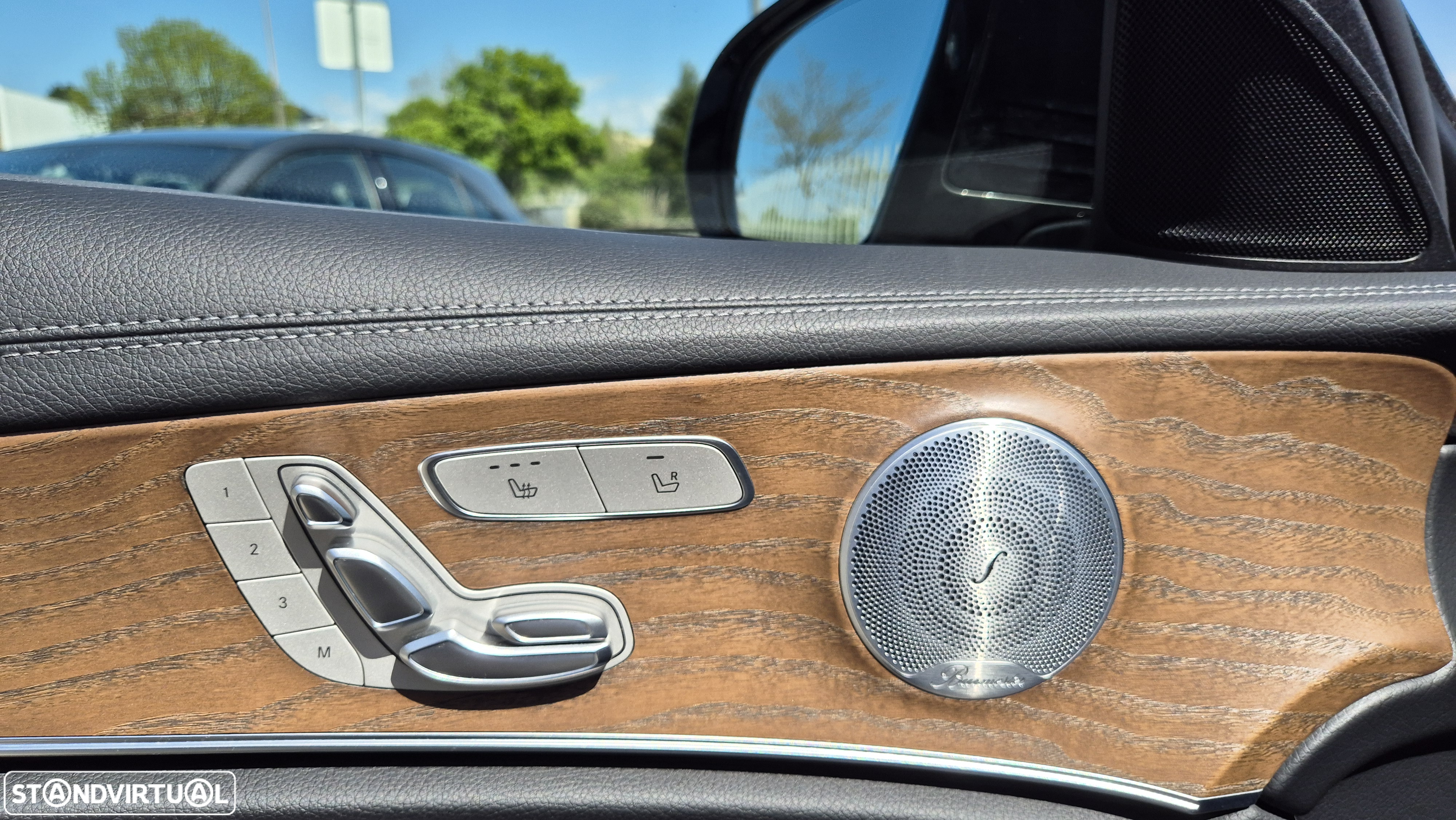 Mercedes-Benz E 300 de AMG Line - 25