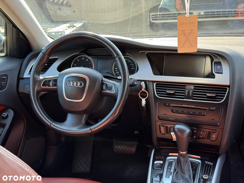 Audi A4 Avant 1.8 TFSI multitronic Attraction - 24