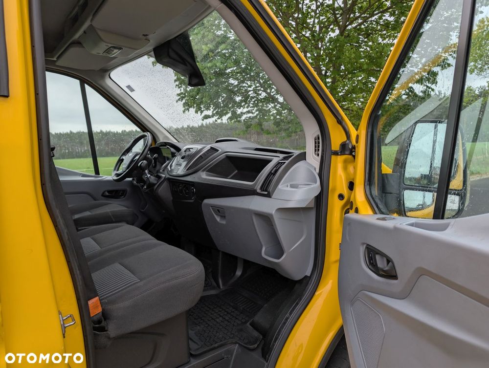 Ford Transit - 14