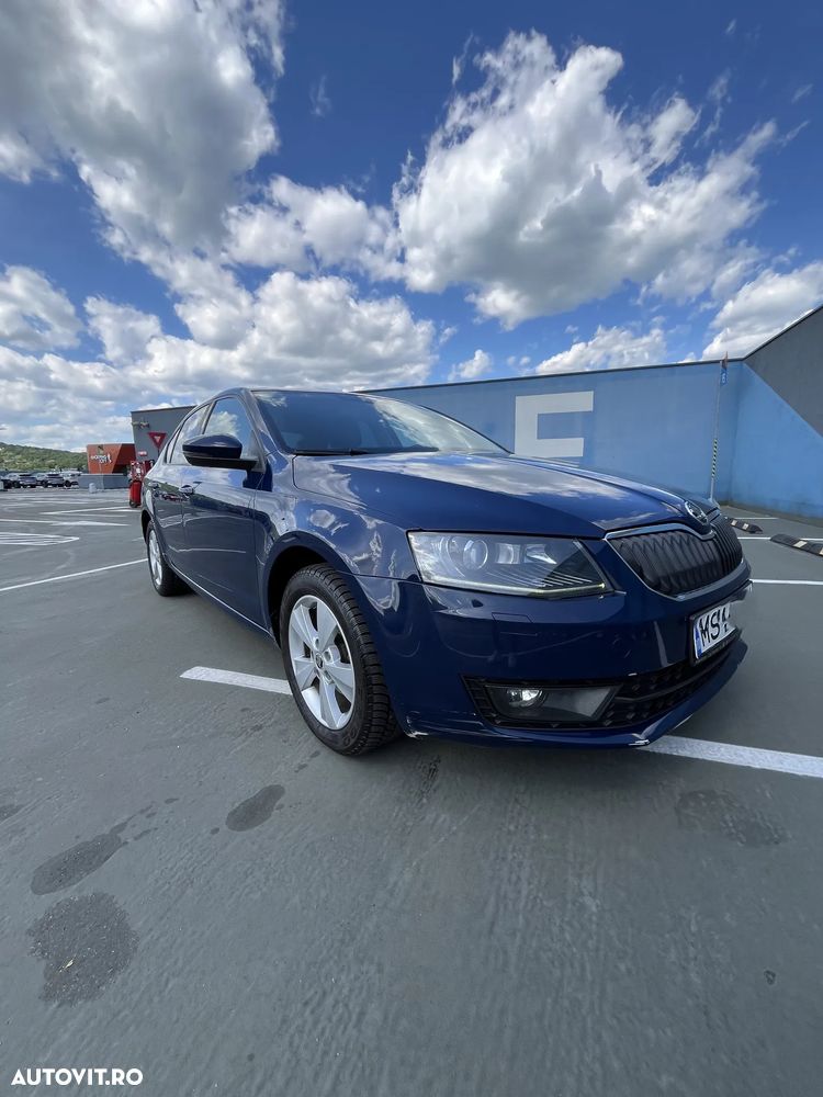 Skoda Octavia 1.6 TDI DSG Style - 17