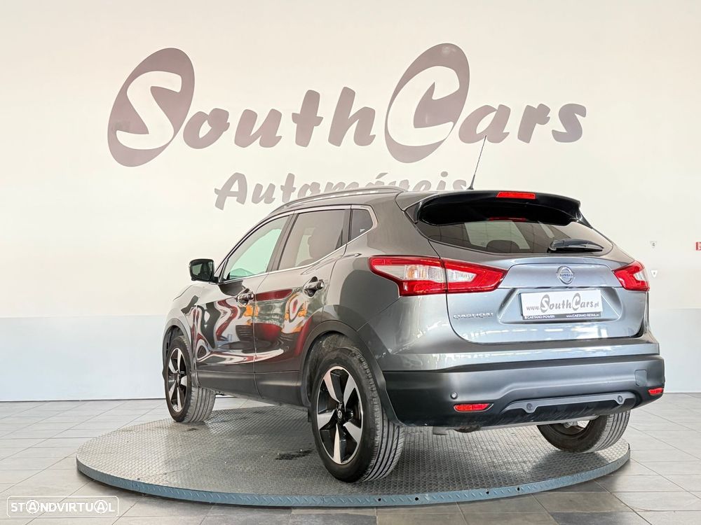 Nissan Qashqai 1.6 dCi Tekna Premium - 9