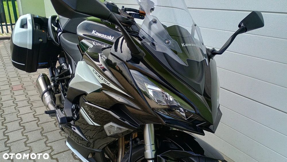 Kawasaki Ninja 1000 SX - 21
