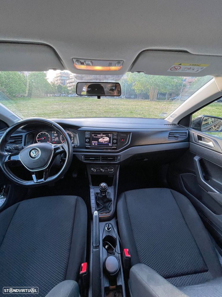 VW Polo 1.0 Confortline - 14